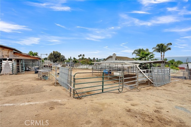 Detail Gallery Image 38 of 57 For 2540 Vine Ave, Norco,  CA 92860 - 5 Beds | 2/1 Baths