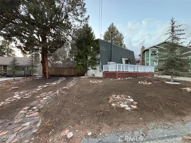 Detail Gallery Image 14 of 43 For 1027 Pine Mountain, Big Bear City,  CA 92314 - 3 Beds | 2/1 Baths