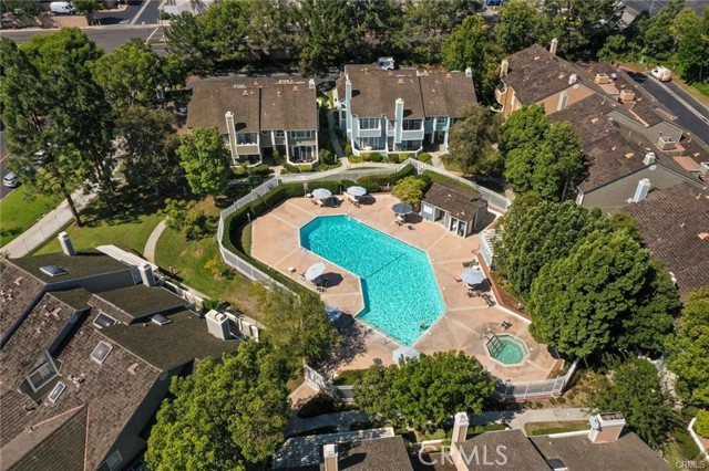 Detail Gallery Image 38 of 45 For 590 John K Dr #102,  Long Beach,  CA 90803 - 3 Beds | 2/1 Baths