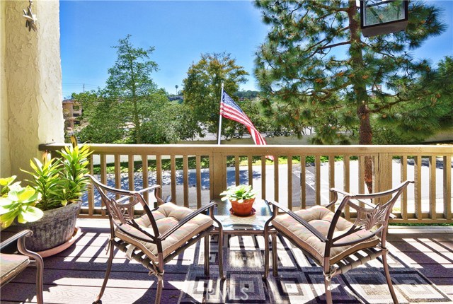 41 Aspen Way, Rolling Hills Estates, California 90274, 3 Bedrooms Bedrooms, ,1 BathroomBathrooms,Residential,Sold,Aspen,PV17065545