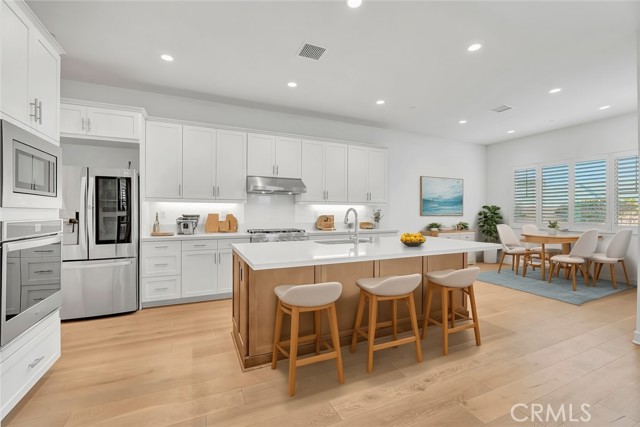 Front Image Thumbnail for CROC25258424