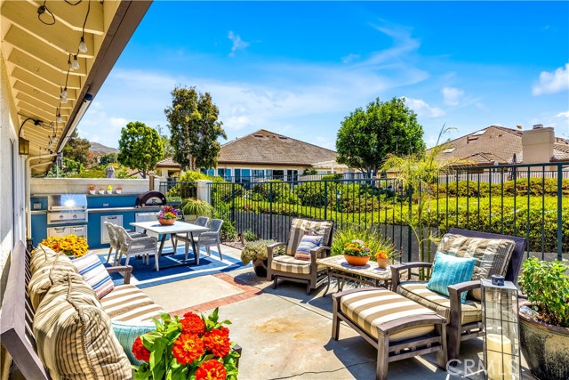 27237 Via Capri, San Juan Capistrano CA: https://media.crmls.org/medias/452d192d-bfe7-46d0-bd75-d6b6f482b2c1.jpg