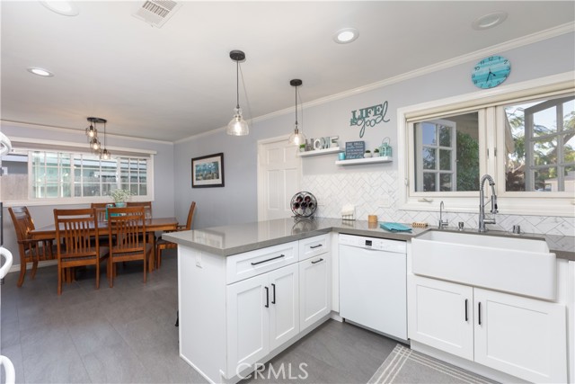 Detail Gallery Image 6 of 39 For 2952 Pemba Dr, Costa Mesa,  CA 92626 - 3 Beds | 2 Baths