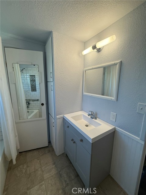 375 E State Highway 20, Upper Lake CA: https://media.crmls.org/medias/452f497d-5b7c-4723-af2c-44730add02de.jpg
