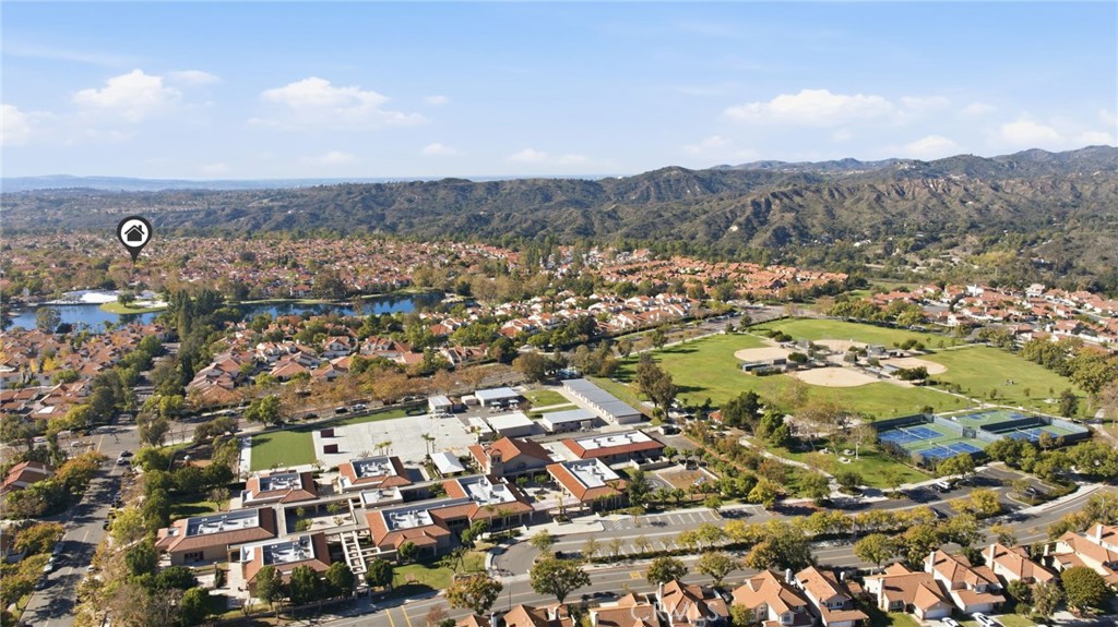 MLS #OC25256056 image #31