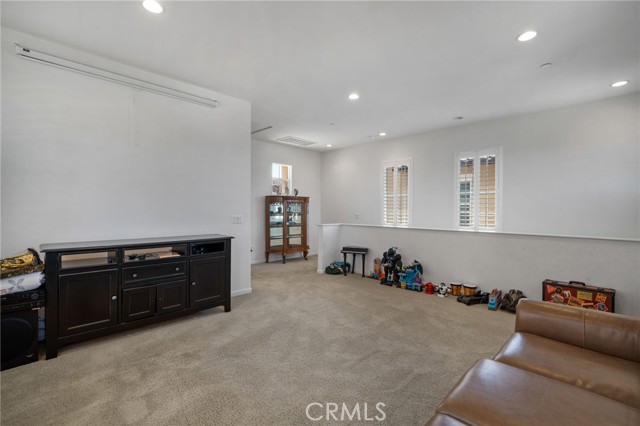 Detail Gallery Image 22 of 27 For 10392 via Palma, Montclair,  CA 91763 - 3 Beds | 3/1 Baths