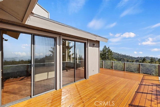 33052 Piedras Grandes, Green Valley Lake CA: https://media.crmls.org/medias/45315185-3f1c-4796-afbd-86e62fd83d99.jpg