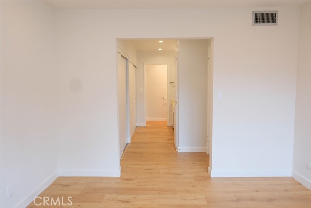 Detail Gallery Image 10 of 19 For 333 N Louise St #12,  Glendale,  CA 91206 - 2 Beds | 2 Baths