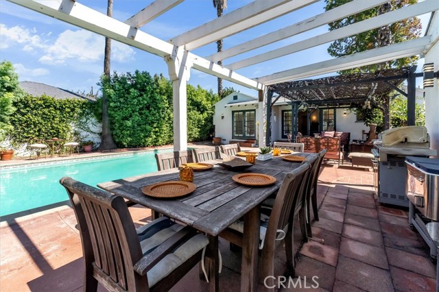 2 Bed Home for Sale in Valley Village, California