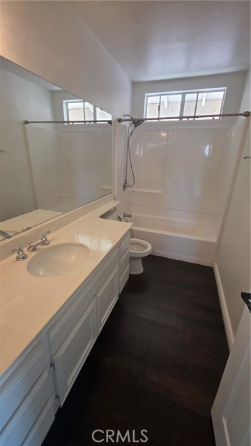 Detail Gallery Image 9 of 13 For 28620 N Port, Menifee,  CA 92584 - 3 Beds | 2/1 Baths