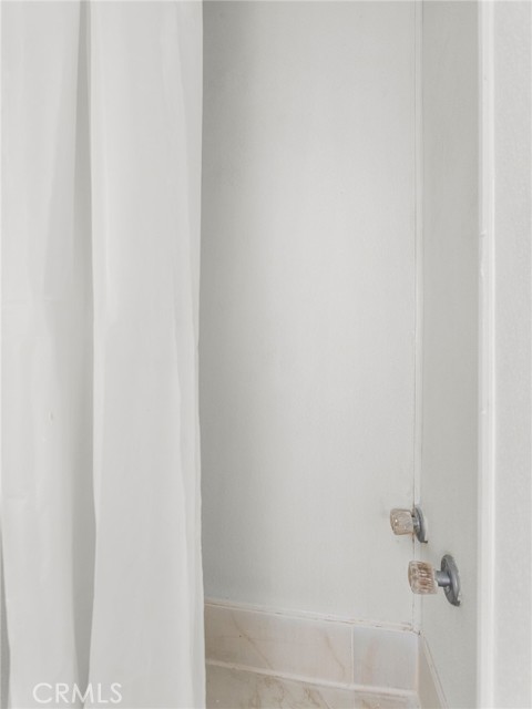 Detail Gallery Image 34 of 38 For 37707 Dixie Dr, Palmdale,  CA 93550 - 3 Beds | 2 Baths