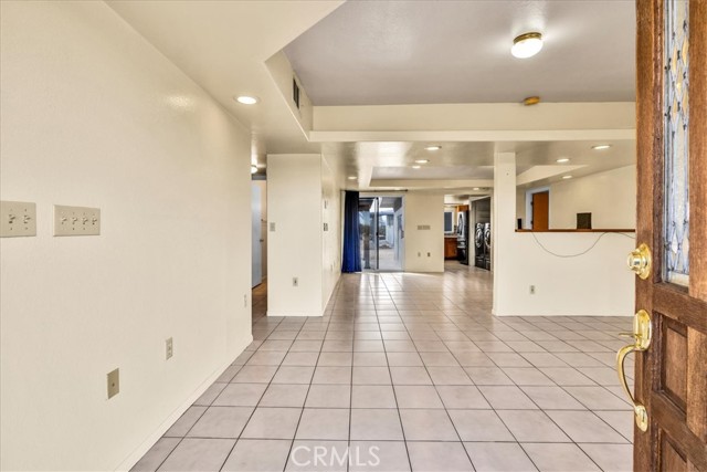 Detail Gallery Image 4 of 38 For 6636 Sahara, Twentynine Palms,  CA 92277 - 3 Beds | 2 Baths