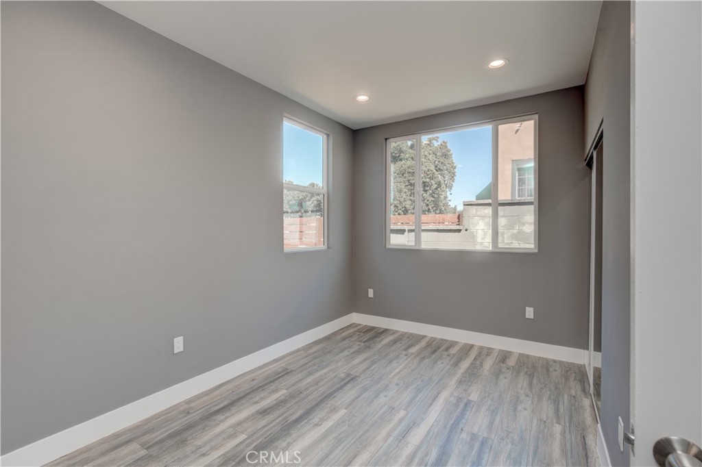 MLS #SB25170693 img 23