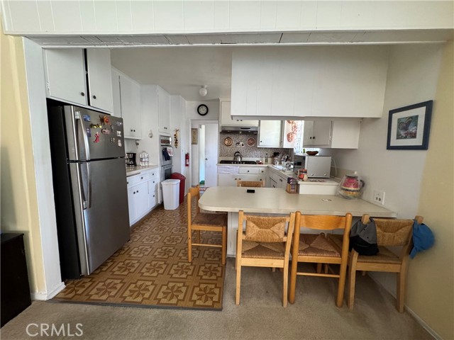 4922 Lowell Avenue, Glendale CA: https://media.crmls.org/medias/4532e075-e76e-494a-984e-bcbd74002324.jpg