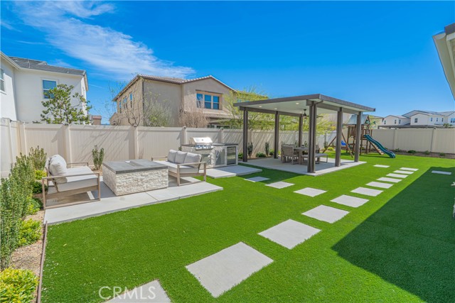 Detail Gallery Image 49 of 58 For 29768 Camino La Perdiz, Valencia,  CA 91354 - 5 Beds | 5 Baths