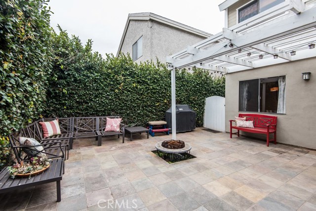 2016 Dufour Avenue, Redondo Beach, California 90278, 3 Bedrooms Bedrooms, ,2 BathroomsBathrooms,Residential,Sold,Dufour,SB17040386