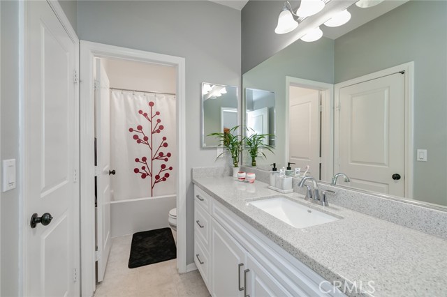 Detail Gallery Image 15 of 27 For 3418 E Paraduxx Privado, Ontario,  CA 91762 - 4 Beds | 3 Baths