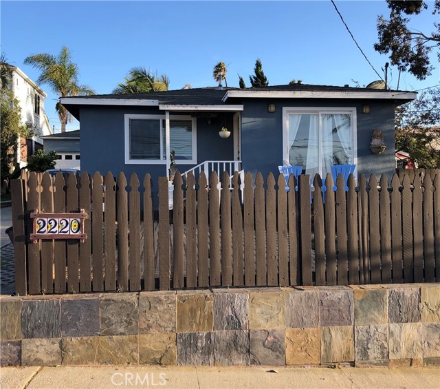 2220 Belmont Lane, Redondo Beach, California 90278, 2 Bedrooms Bedrooms, ,1 BathroomBathrooms,Residential,Sold,Belmont,PV22082995