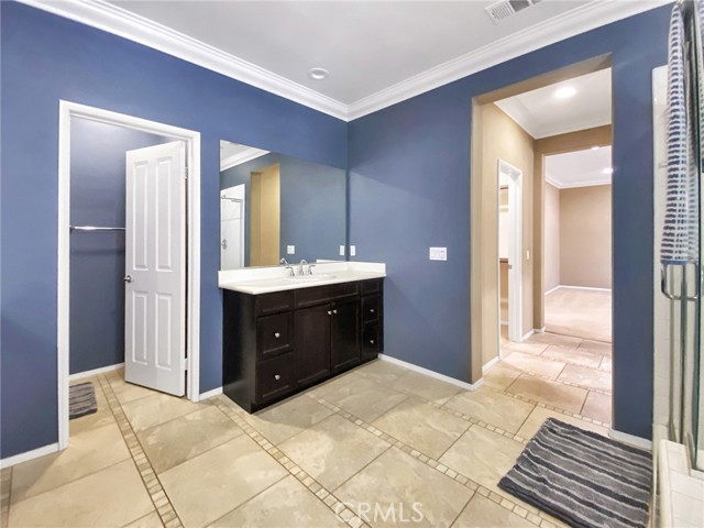 3318 Ridge Park Court, Long Beach CA: https://media.crmls.org/medias/4536a507-150b-4368-be3f-2aa52c92b645.jpg