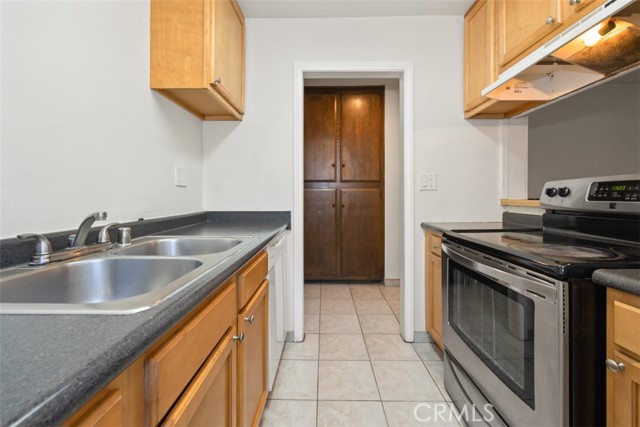Detail Gallery Image 5 of 35 For 1030 W Macarthur Bld #62,  Santa Ana,  CA 92707 - 0 Beds | 1 Baths