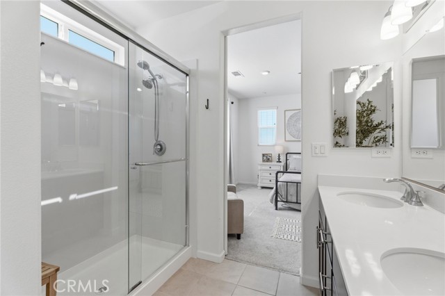 Detail Gallery Image 34 of 59 For 588 Overstone Ave, Madera,  CA 93636 - 5 Beds | 2/1 Baths