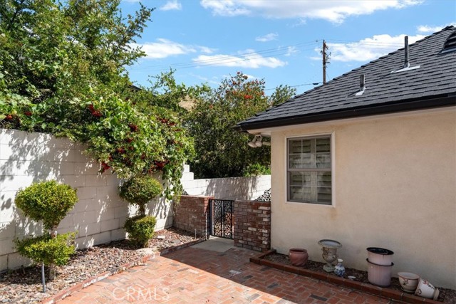 Detail Gallery Image 11 of 33 For 5064 Mariposa Dr, San Bernardino,  CA 92404 - 4 Beds | 2 Baths