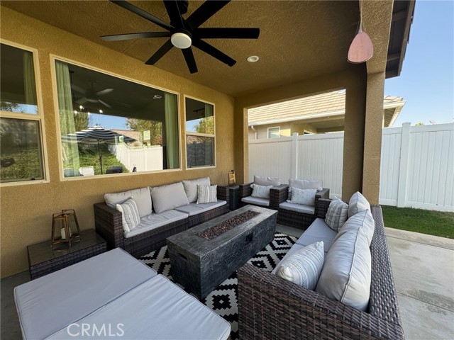 Detail Gallery Image 39 of 46 For 14312 Barbon Beck Ave, Bakersfield,  CA 93311 - 3 Beds | 2 Baths