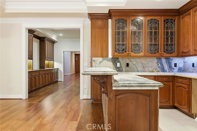 Detail Gallery Image 36 of 44 For 28080 Laura Ct, Los Altos Hills,  CA 94022 - 5 Beds | 7 Baths