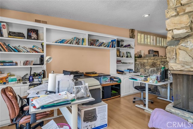 12 Pony Lane, Rolling Hills Estates, California 90274, 3 Bedrooms Bedrooms, ,2 BathroomsBathrooms,Residential,Sold,Pony,SB21215707