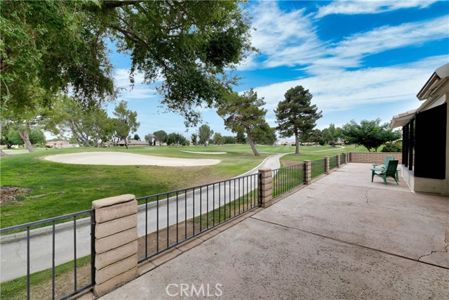 17849 Pebble Beach Drive, Victorville CA: https://media.crmls.org/medias/45390cab-a1b3-4cd5-b3c2-e6e5bcdce076.jpg