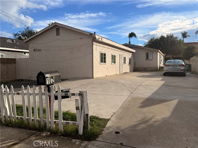 Detail Gallery Image 2 of 6 For 1240 E St, Corona,  CA 92882 - – Beds | – Baths