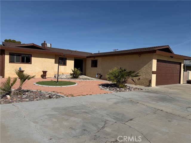 Detail Gallery Image 2 of 34 For 1517 De Anza St, Barstow,  CA 92311 - 3 Beds | 2 Baths