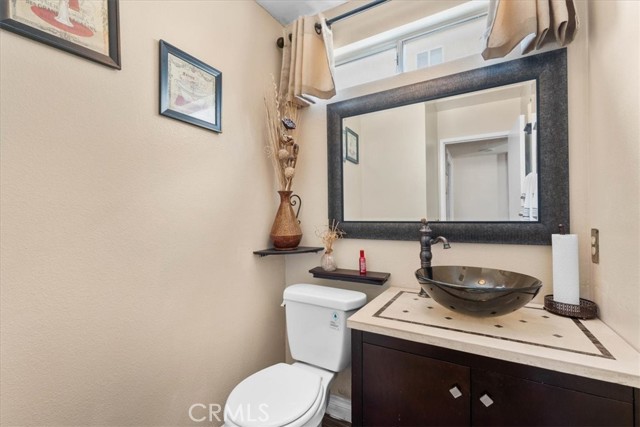 Detail Gallery Image 16 of 46 For 10197 via Apolina, Moreno Valley,  CA 92557 - 4 Beds | 2/1 Baths