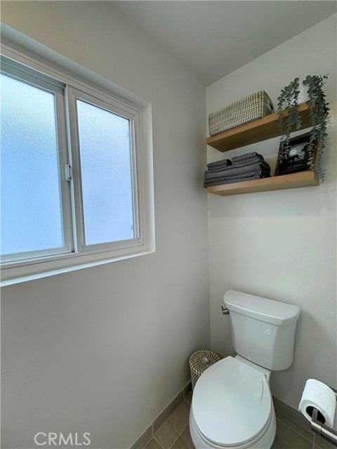 Detail Gallery Image 14 of 22 For 801 E 1st St #15,  Long Beach,  CA 90802 - 1 Beds | 1 Baths