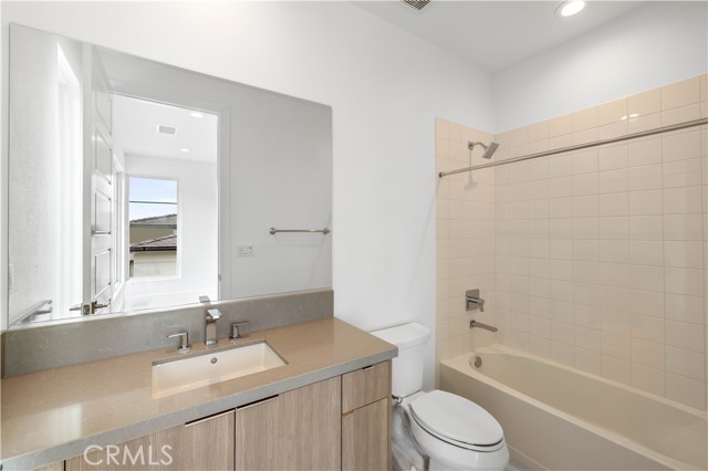 11914 N CHURCHILL WAY, Porter Ranch CA: https://media.crmls.org/medias/453acae3-f766-406a-b604-19c0059e7c6a.jpg