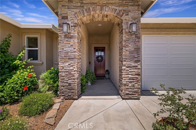 10 Harmony Park Circle, Chico CA: https://media.crmls.org/medias/453ae856-fc82-46f6-882c-9334e7b58da5.jpg
