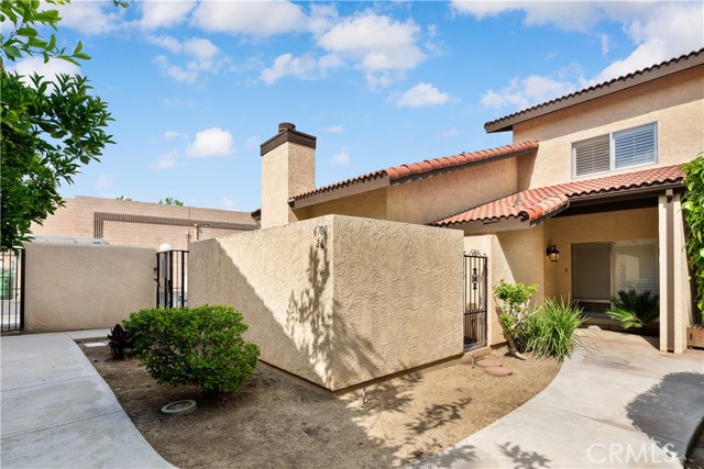 Detail Gallery Image 1 of 20 For 6700 Nottingham Ln #26,  Bakersfield,  CA 93309 - 2 Beds | 1/1 Baths