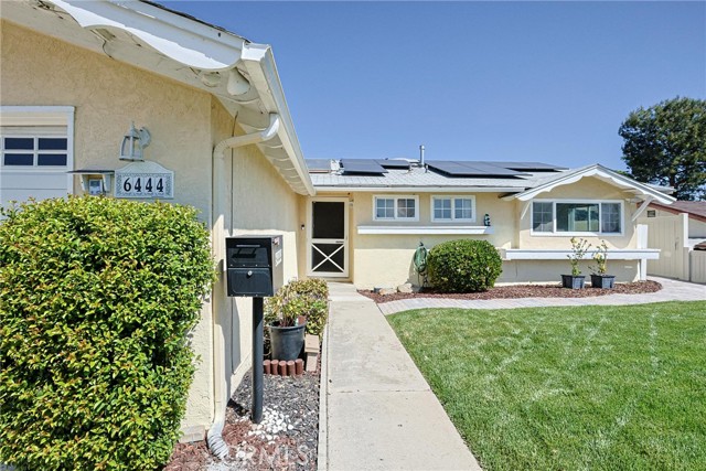 Detail Gallery Image 5 of 66 For 6444 Mt. Adelbert Dr, San Diego,  CA 92111 - 4 Beds | 3 Baths