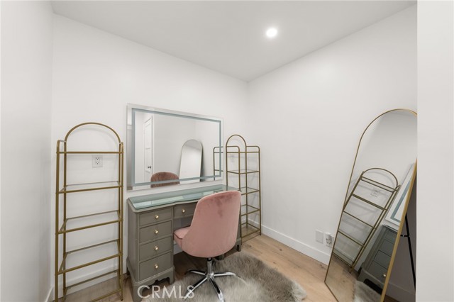 1326 Clock Avenue, Redlands CA: https://media.crmls.org/medias/453bb1f6-7f62-4722-87a8-c072e99e001d.jpg