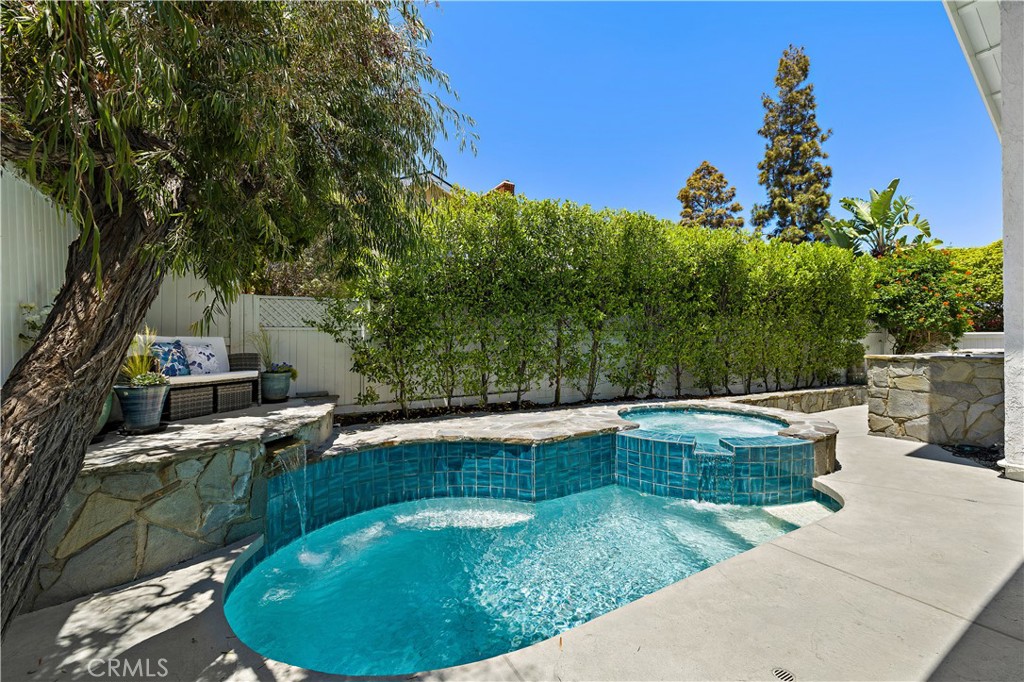 MLS #OC25155566 img 27