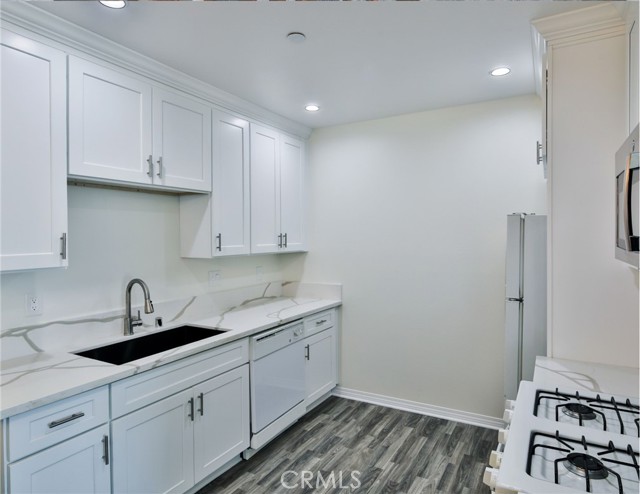 Image 4 of 56 For 13537 5th Street