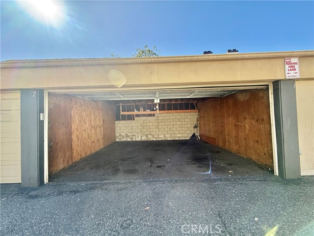 Detail Gallery Image 23 of 30 For 13096 Le Parc #92,  Chino Hills,  CA 91709 - 2 Beds | 2/1 Baths