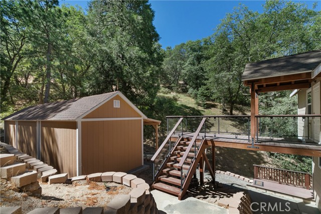 Detail Gallery Image 22 of 49 For 27554 North Bay Rd, Lake Arrowhead,  CA 92352 - 4 Beds | 2/2 Baths