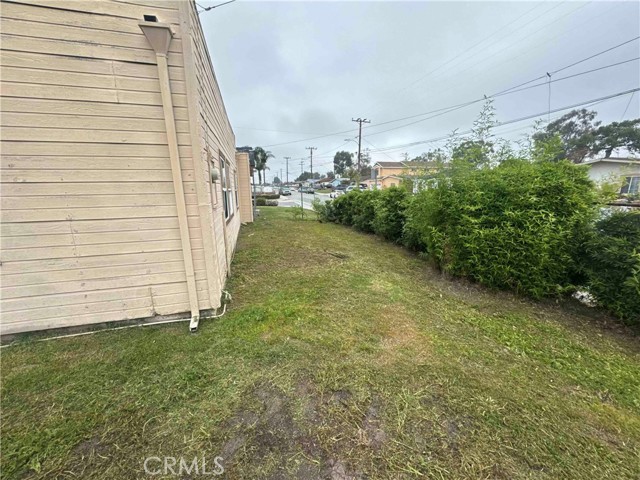 Detail Gallery Image 3 of 10 For 802 W 229th St, Torrance,  CA 90502 - 4 Beds | 2 Baths