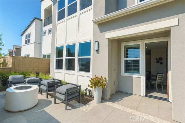 Detail Gallery Image 4 of 10 For 609 Gadwall, Irvine,  CA 92618 - 4 Beds | 3/1 Baths