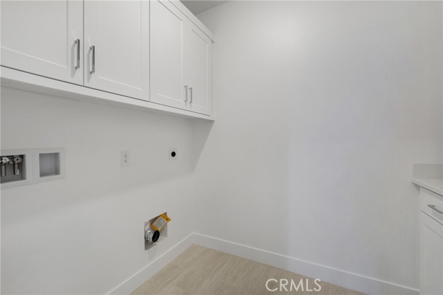 141 Dolores, Irvine CA: https://media.crmls.org/medias/453f0b0c-cefb-4e8a-a0a7-7f6b1de5da6e.jpg