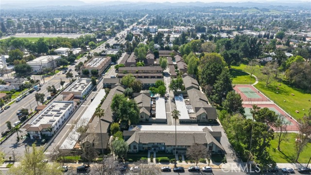 Detail Gallery Image 59 of 62 For 20120 Runnymede St #17,  Winnetka,  CA 91306 - 3 Beds | 2/1 Baths