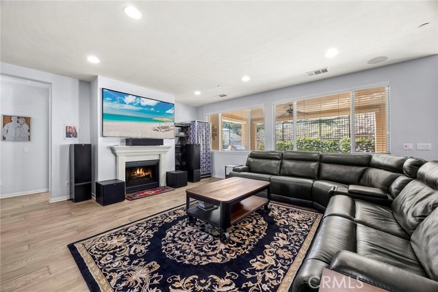 Detail Gallery Image 7 of 52 For 26261 Santiago Canyon, Corona,  CA 92883 - 5 Beds | 4/1 Baths