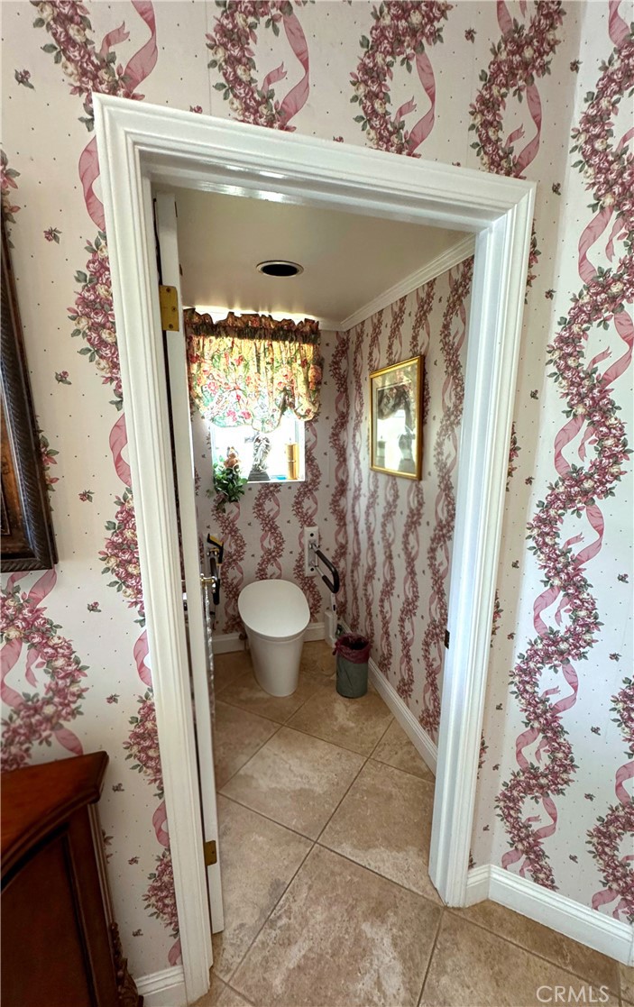 https://media.crmls.org/medias/45414eef-8a42-4af2-af7b-d0db40baab20.jpg?preset=X-Large