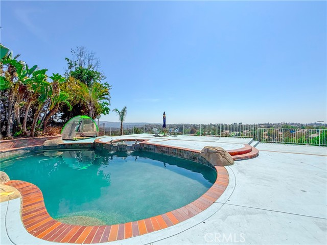 21620 Brisbane Way, Yorba Linda CA: https://media.crmls.org/medias/454154fe-2e1b-4a30-be8a-3bf1cd2b949a.jpg
